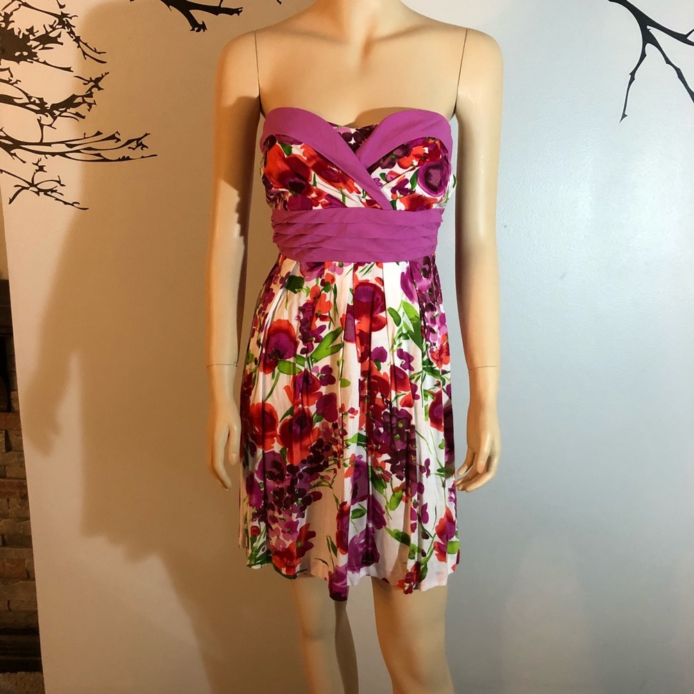 YOUNGIN Strapless Flower Dress